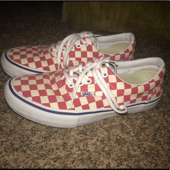 Van’s Checkerboard Red - Picture 3 of 4